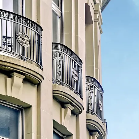 Bank House L 305 - Griwa Rent شقة إنترلاكن